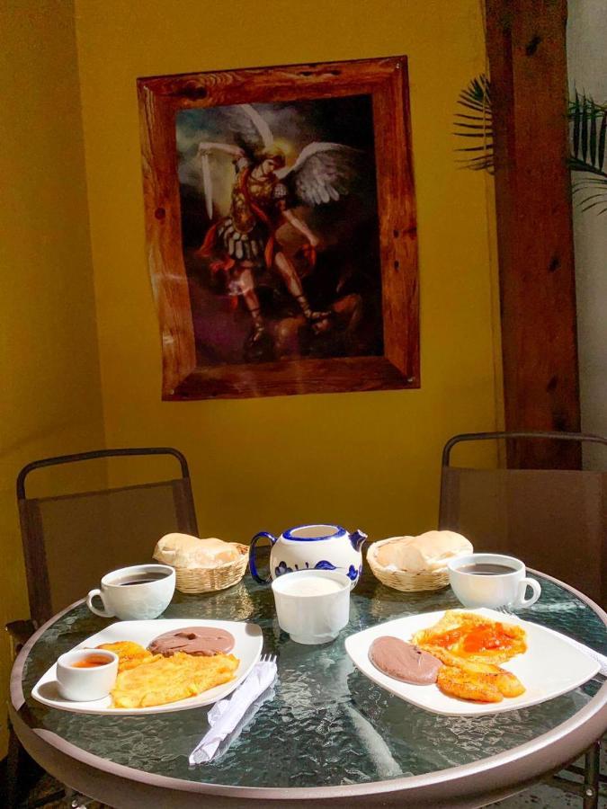 Hotel Posada San Miguel Antigua Eksteriør bilde