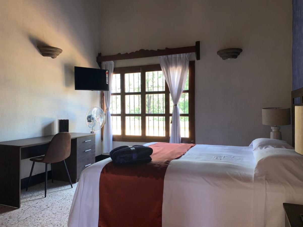 Hotel Posada San Miguel Antigua Eksteriør bilde